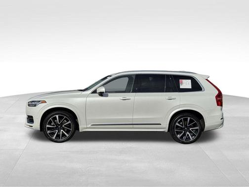 2023 Volvo XC90 B6 Plus 7-Seater