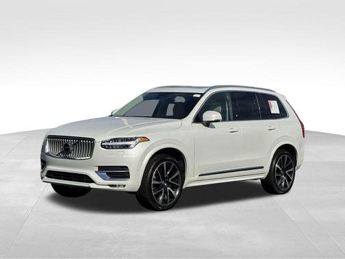 2023 Volvo XC90 B6 Plus 7-Seater