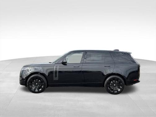 2025 Land Rover Range Rover P530 SE 7 Seat