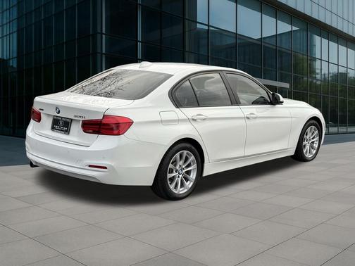 2017 BMW 320 i