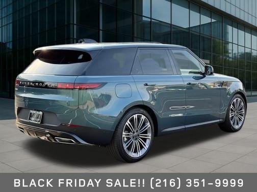 2025 Land Rover Range Rover Sport SE