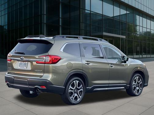 2024 Subaru Ascent Touring 7-Passenger
