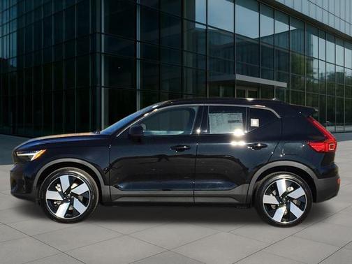 2024 Volvo XC40 Recharge Pure Electric Plus