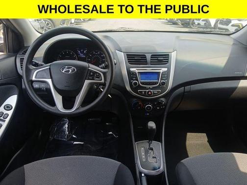 2012 Hyundai Accent GS