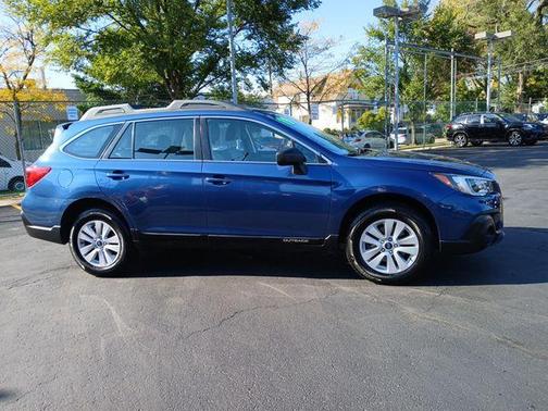 2019 Subaru Outback 2.5i
