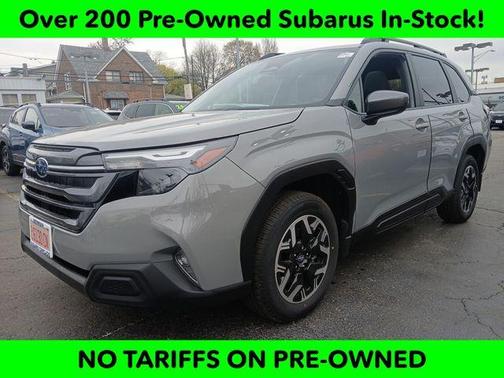 2025 Subaru Forester Premium