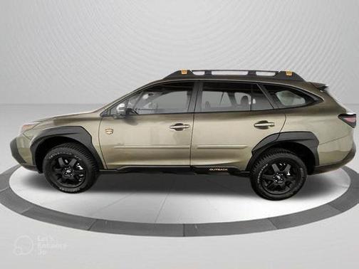 Autumn Green Metallic 2025 Subaru Outback Wilderness
