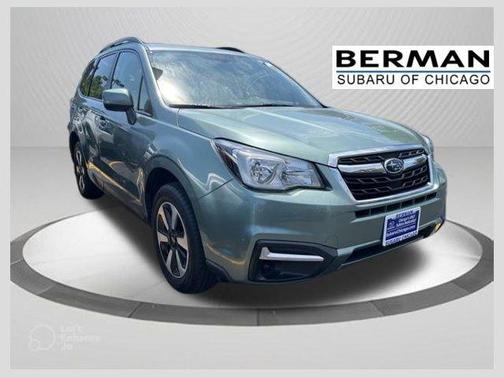 Jasmine Green Metallic 2017 Subaru Forester 2.5i Premium
