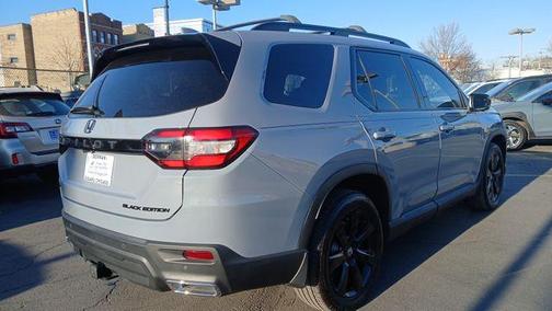 2025 Honda Pilot Black Edition