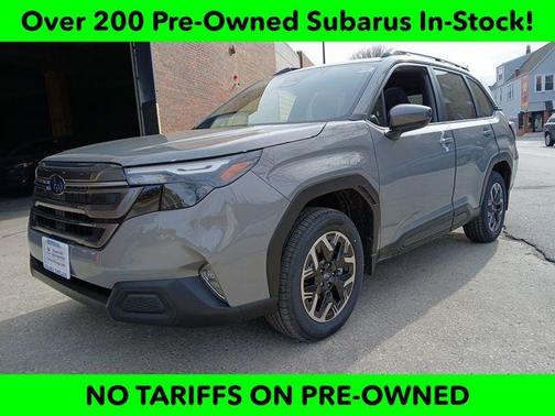 2025 Subaru Forester Premium