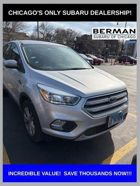 Ingot Silver Metallic 2017 Ford Escape SE