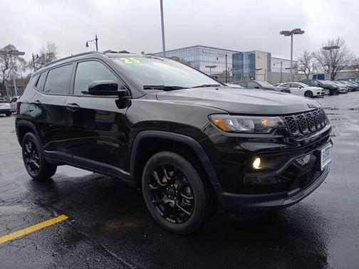 2025 Jeep Compass Latitude