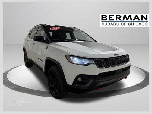 Bright White Clearcoat 2023 Jeep Compass Trailhawk