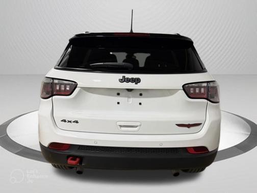 Bright White Clearcoat 2023 Jeep Compass Trailhawk
