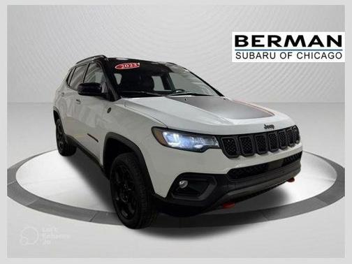 Bright White Clearcoat 2023 Jeep Compass Trailhawk