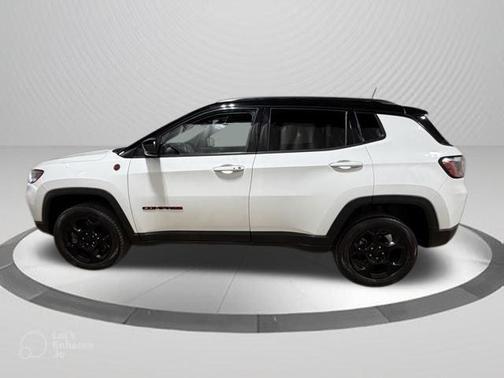 Bright White Clearcoat 2023 Jeep Compass Trailhawk