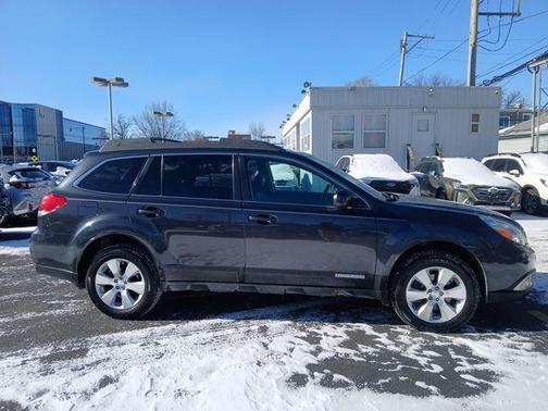 2011 Subaru Outback 3.6R Limited