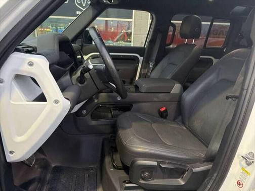 2023 Land Rover Defender 110 S