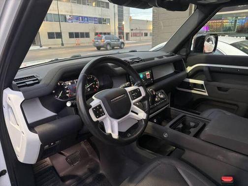 2023 Land Rover Defender 110 S