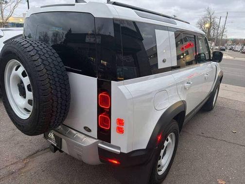 2023 Land Rover Defender 110 S