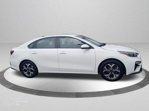 Clear White 2019 Kia Forte LXS
