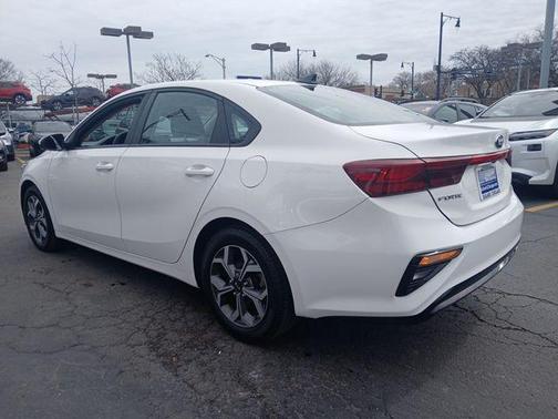 Clear White 2019 Kia Forte LXS