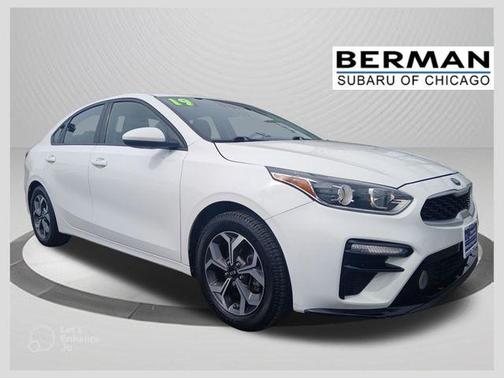 Clear White 2019 Kia Forte LXS