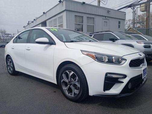Clear White 2019 Kia Forte LXS
