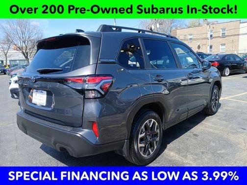 2025 Subaru Forester Premium