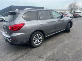 2020 Nissan Pathfinder S