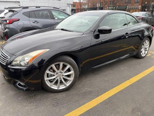 2011 INFINITI G37 Base