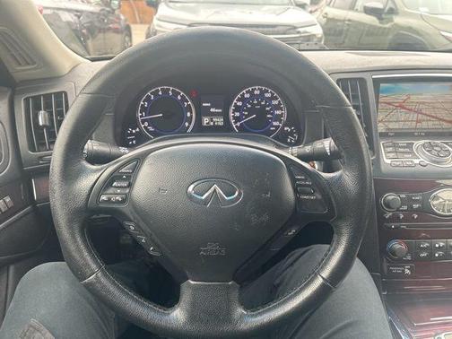 2011 INFINITI G37 Base