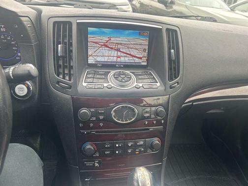 2011 INFINITI G37 Base