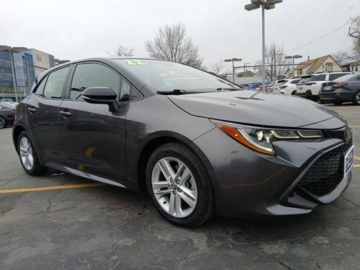 2022 Toyota Corolla Hatchback SE