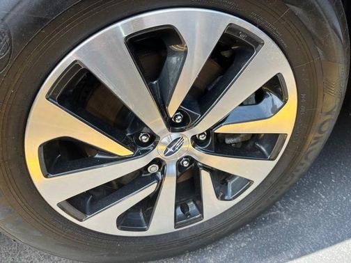 Autumn Green Metallic 2024 Subaru Outback Premium