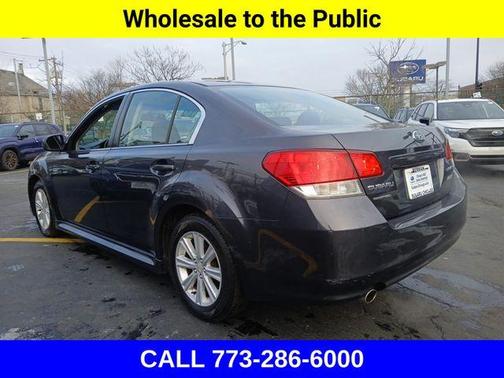 2010 Subaru Legacy 2.5i Premium