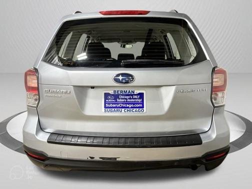 Ice Silver Metallic 2018 Subaru Forester 2.5i