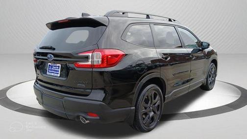 Crystal Black Silica 2026 Subaru Ascent Onyx Edition Touring