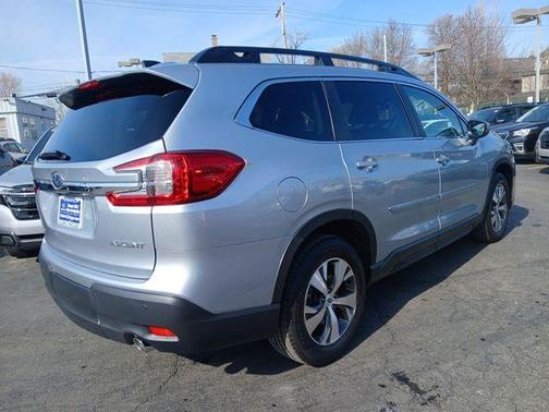 Ice Silver Metallic 2024 Subaru Ascent Premium