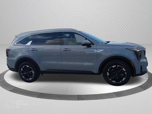 Wolf Gray 2024 Kia Sorento S