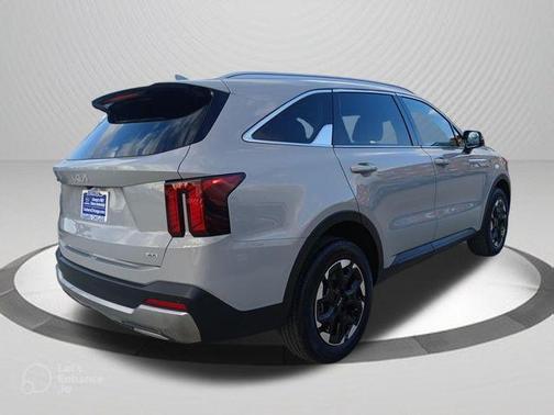 Wolf Gray 2024 Kia Sorento S