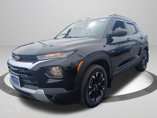 Mosaic Black Metallic 2022 Chevrolet Trailblazer LT