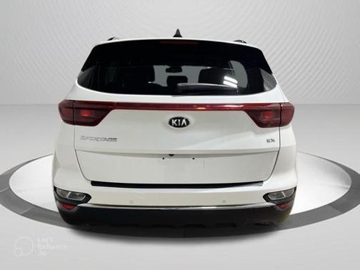 Snow White Pearl 2021 Kia Sportage EX