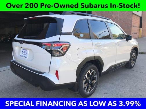 2025 Subaru Forester Premium