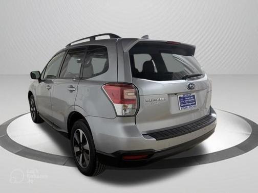 Ice Silver Metallic 2018 Subaru Forester 2.5i Premium