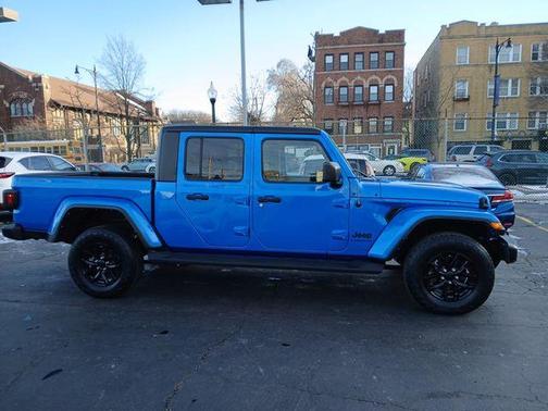 2022 Jeep Gladiator Sport