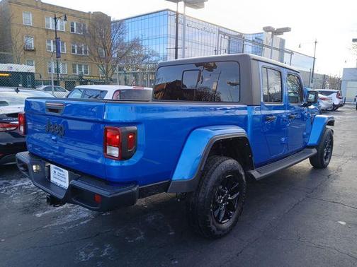 2022 Jeep Gladiator Sport