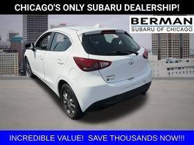 2020 Toyota Yaris Sedan LE