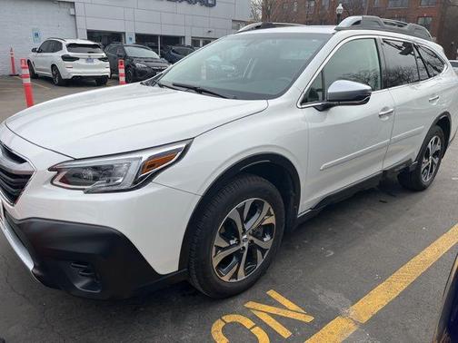 2020 Subaru Outback Touring XT