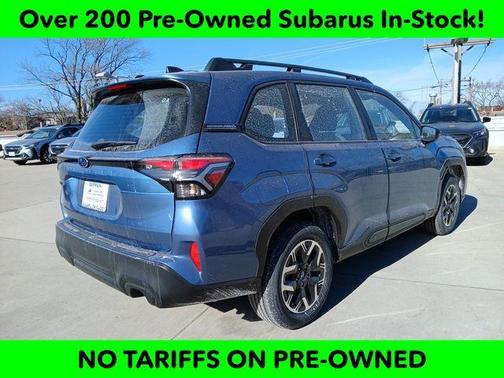 2025 Subaru Forester Base